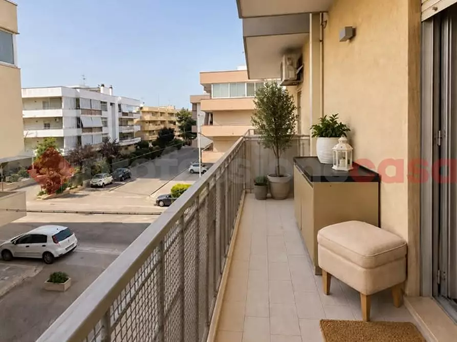 Immagine 8 di Appartamento in vendita  in Via SCALIMOLI, 00 a Castellana Grotte