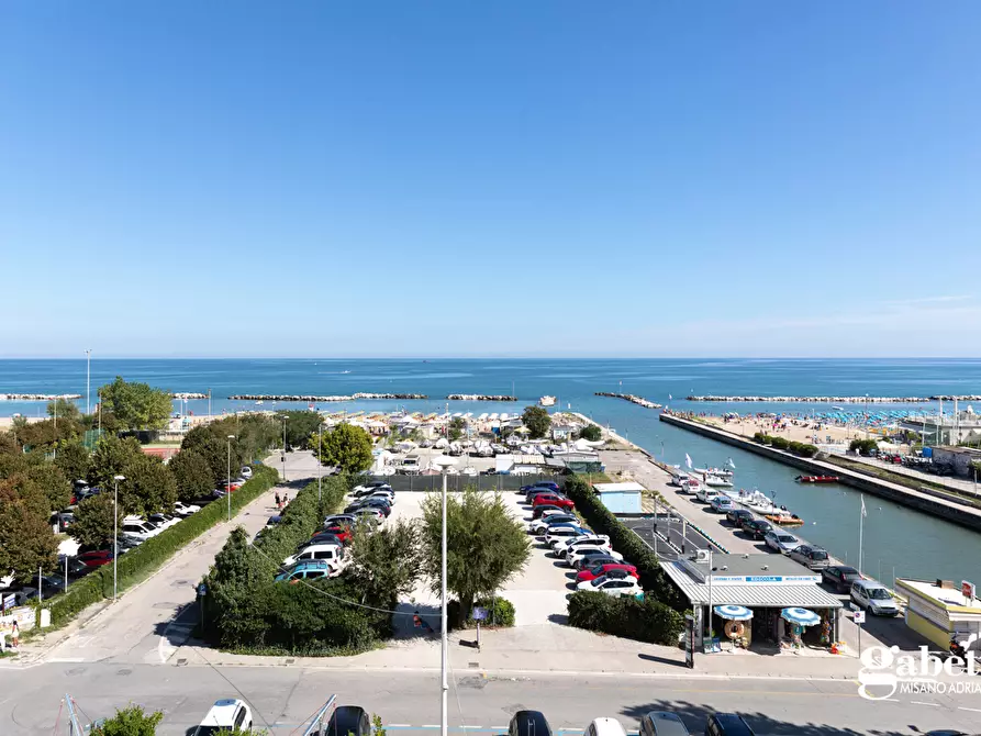 Immagine 4 di Appartamento in vendita  in Via Francia a Cattolica