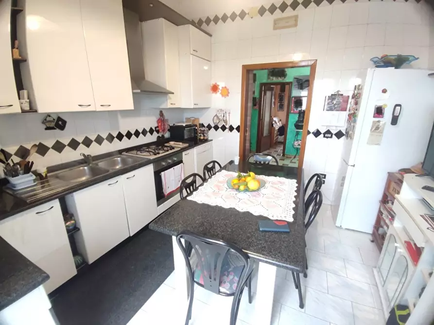 Immagine 29 di Appartamento in vendita  in Via cimarosa a Villa Literno