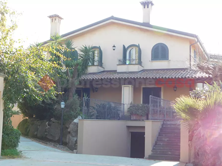 Immagine 26 di Villa in vendita  in Via Arciprete RodanÃ² Toscano, 14 a Polistena