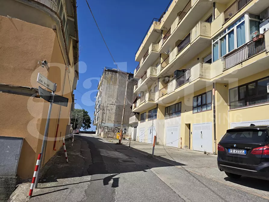 Immagine 4 di Appartamento in vendita  in Via dei Bruzi, 2 a Pentone