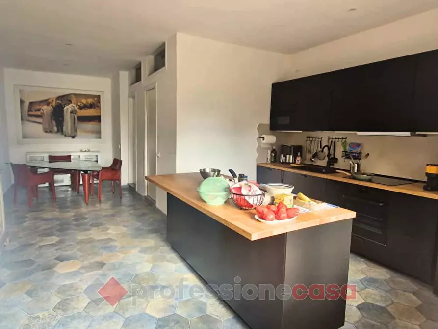 Immagine 2 di Villa in vendita  in Strada Dei Conservoni a Perugia