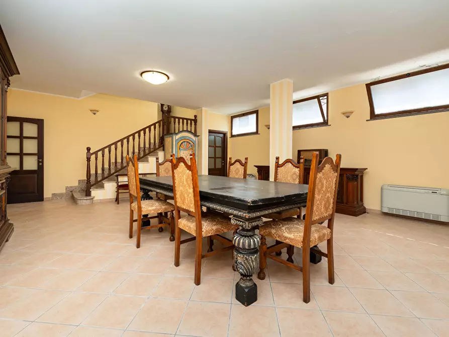 Immagine 41 di Villa in vendita  in Viale Veneto a Orbassano