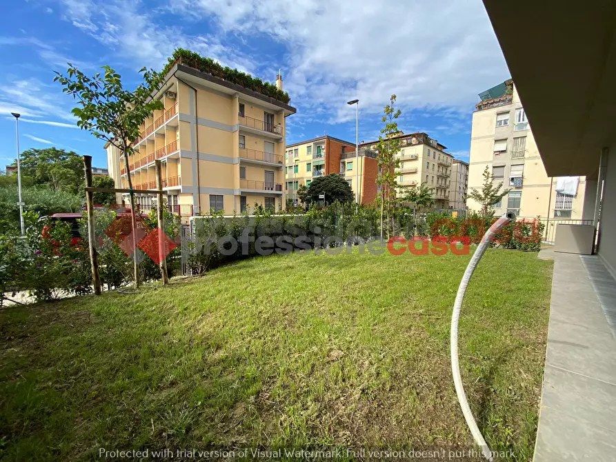 Immagine 2 di Appartamento in vendita  in Via RONDINELLA a Firenze