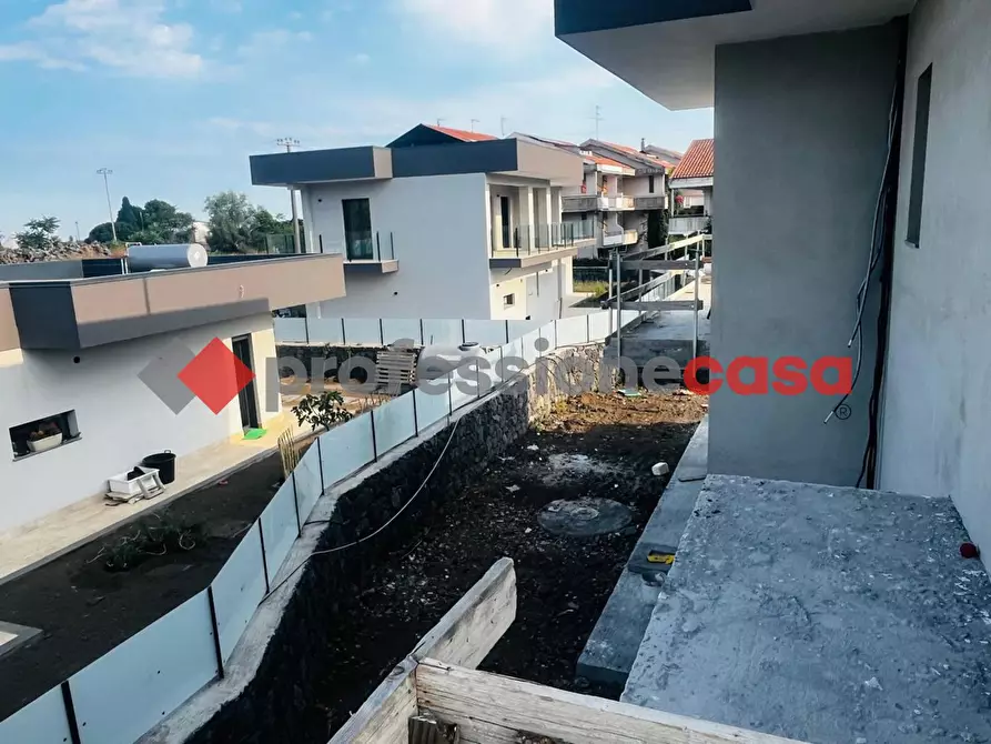 Immagine 19 di Villa in vendita  in Viale Cristoforo Colombo a Acireale