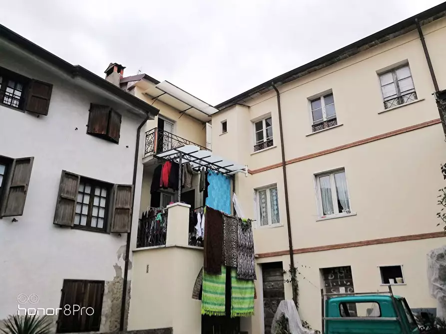 Immagine 18 di Appartamento in vendita  in Via Bassa Tambura a Massa