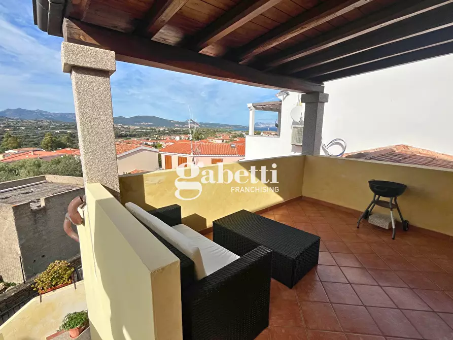 Immagine 27 di Appartamento in vendita  in Via Ulisse, 7 a Budoni