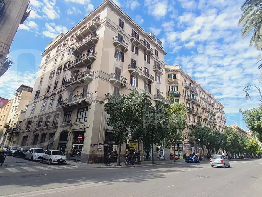 Immagine 1 di Negozio in affitto  in Via Pola a Palermo