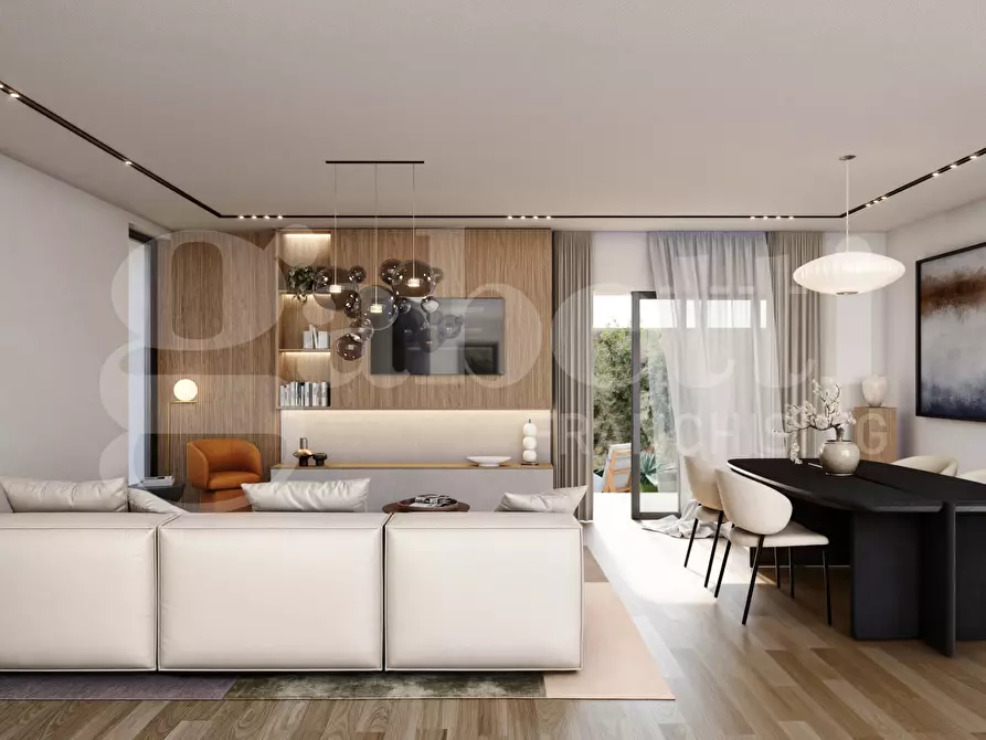 Immagine 4 di Villa in vendita  in Via Andrea Gusmai a Trani