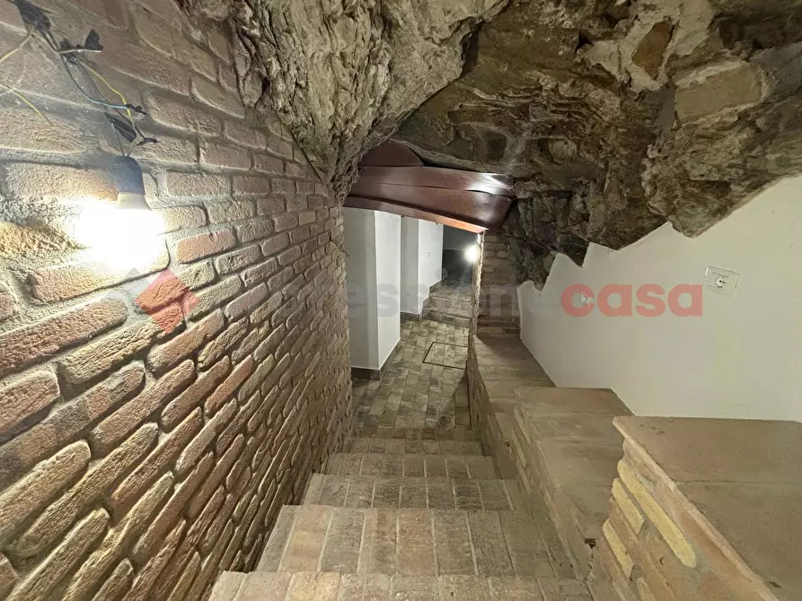 Immagine 16 di Negozio in vendita  in Via moele tosi, 2 a Paliano