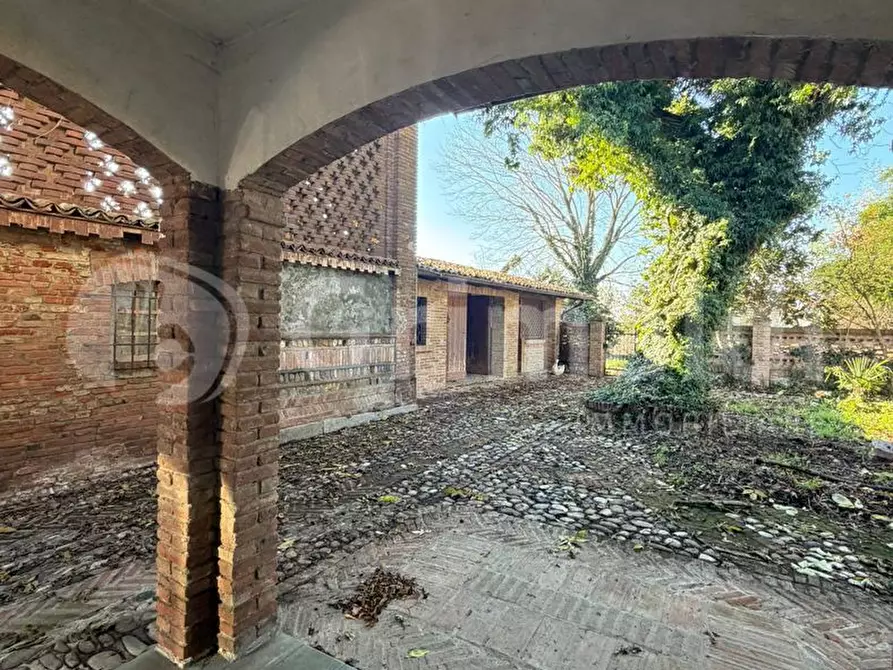 Immagine 7 di Villa in vendita  in Via CAVOUR, 16 a San Cipriano Po