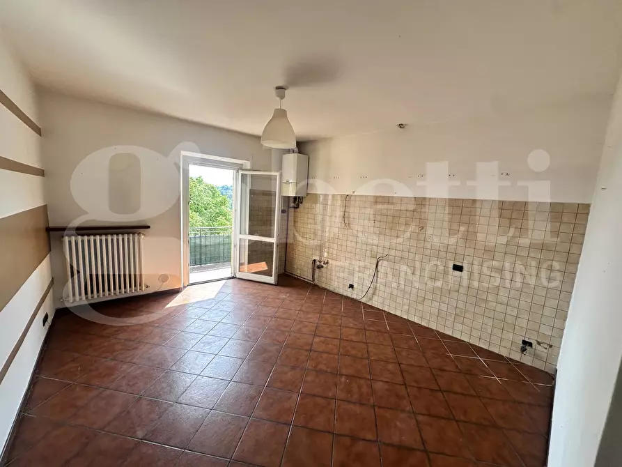 Immagine 24 di Appartamento in vendita  in Via puccini, 1 a Erba