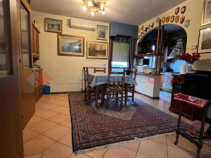 Immagine 5 di Villa in vendita  in Via Guido Bruni a Monteroni D'arbia