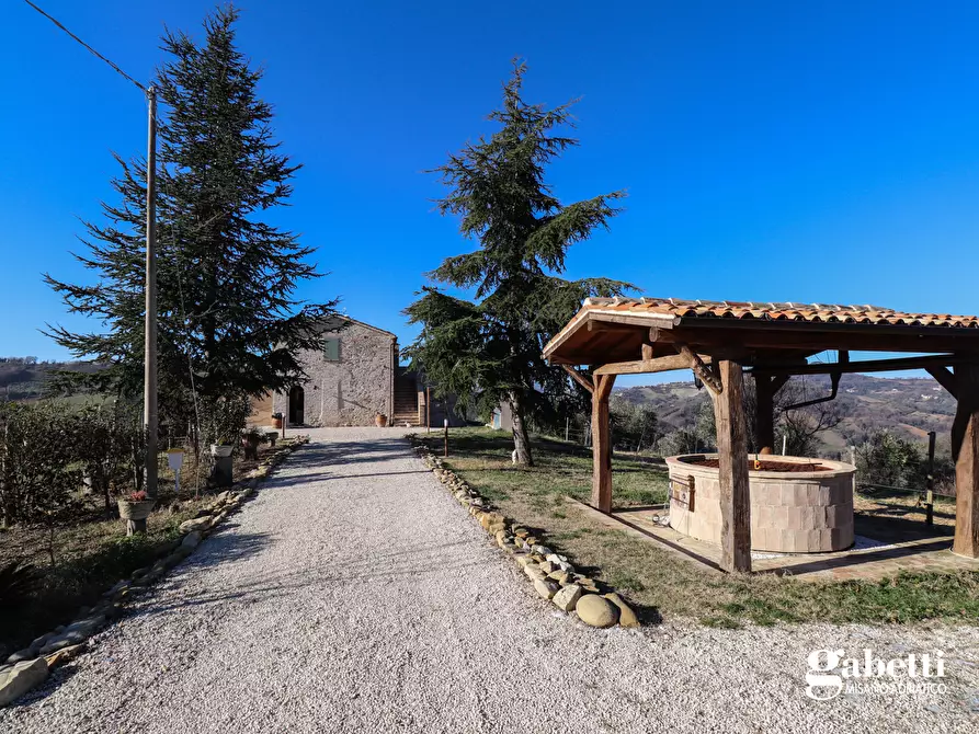 Immagine 17 di Villa in vendita  in Via Spinarello a Saludecio