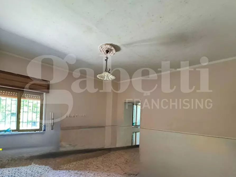 Immagine 17 di Casa indipendente in vendita  in Via Madonna del Principio, 23 a Torre Annunziata