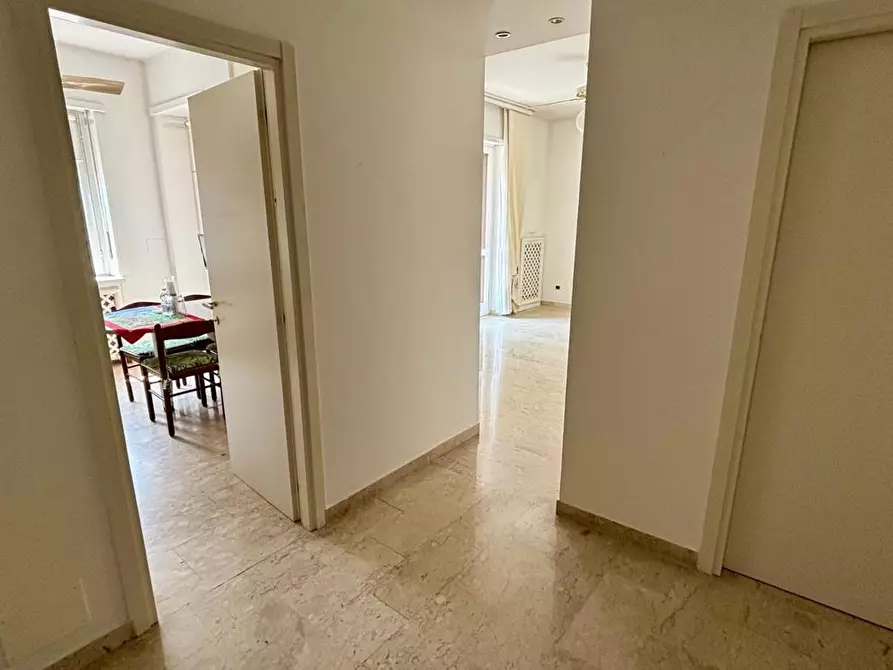 Immagine 2 di Appartamento in vendita  in Via Alighieri a Rivalta Di Torino