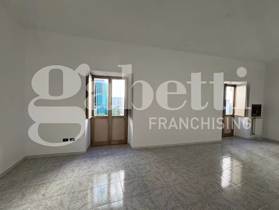 Immagine 5 di Appartamento in vendita  in Via Giovanni Battista Attendolo a Capua