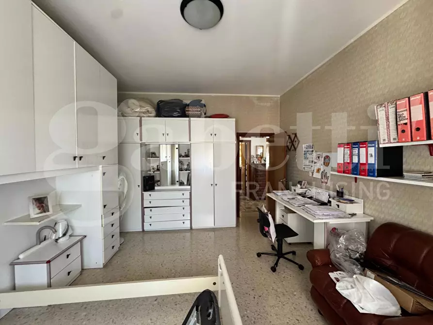 Immagine 17 di Appartamento in vendita  in Viale Orsini, 157 a Giulianova