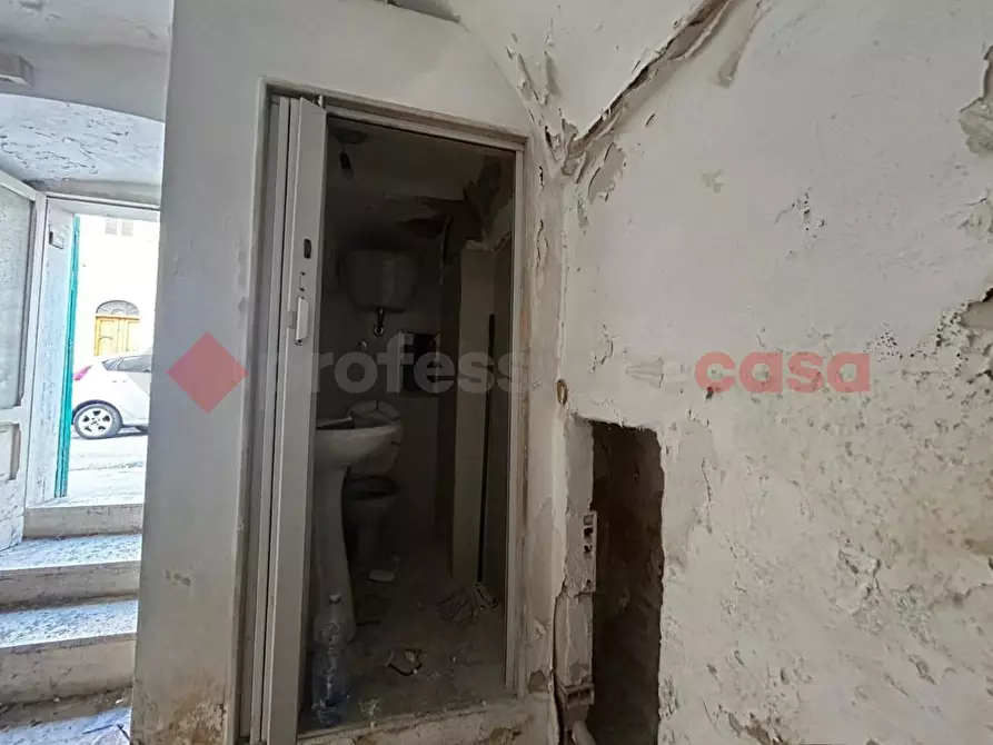 Immagine 5 di Casa indipendente in vendita  in Via INDELLI a Monopoli