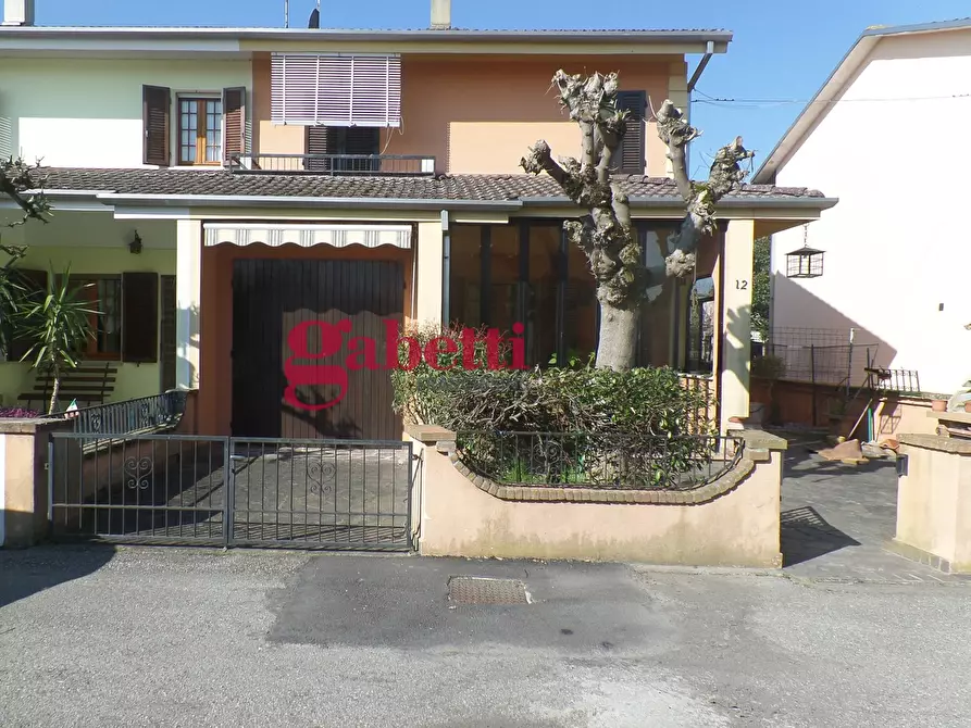 Immagine 2 di Casa bifamiliare in vendita  in Via Biagio Rossetti, 12 a Bondeno