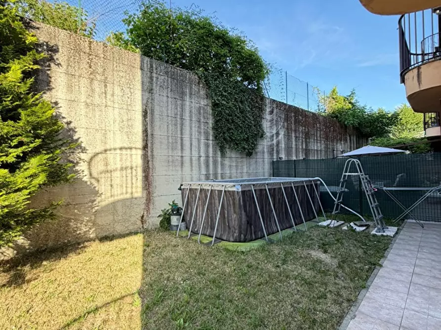 Immagine 4 di Appartamento in vendita  in Via manzoni, 145 a Casteggio