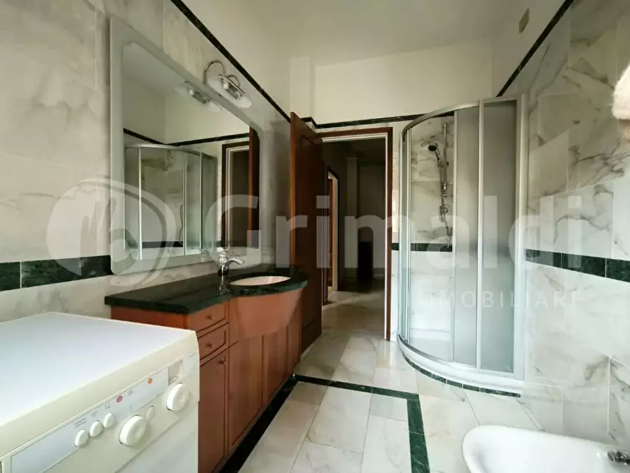 Immagine 27 di Appartamento in vendita  in Viale XX SETTEMBRE, 74 a Carrara