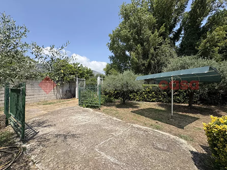 Immagine 40 di Casa bifamiliare in vendita  in Via MARIA FEDERICI, 146 a Fondi