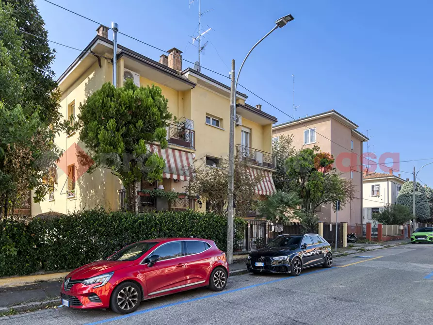 Immagine 45 di Appartamento in vendita  in Via fratelli Pinardi, 25 a Bologna