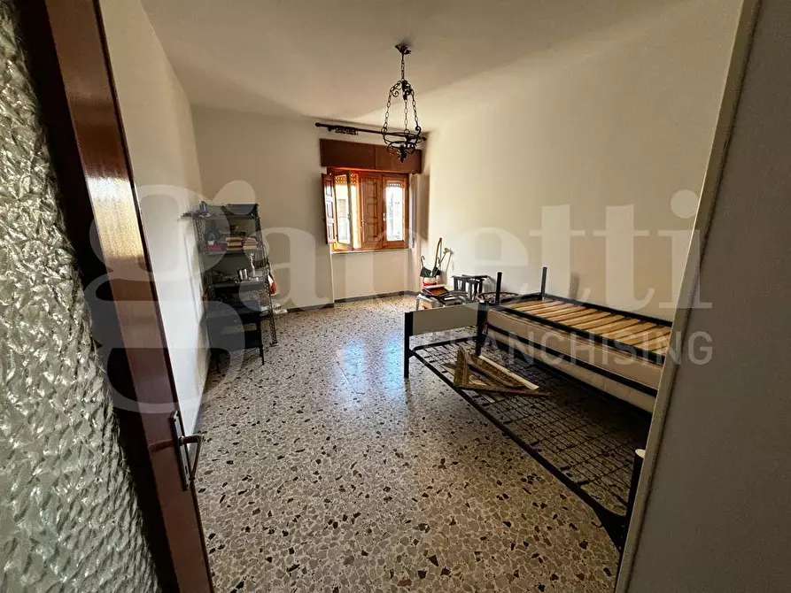 Immagine 12 di Appartamento in vendita  in Via Mercato, 15 a Villamassargia