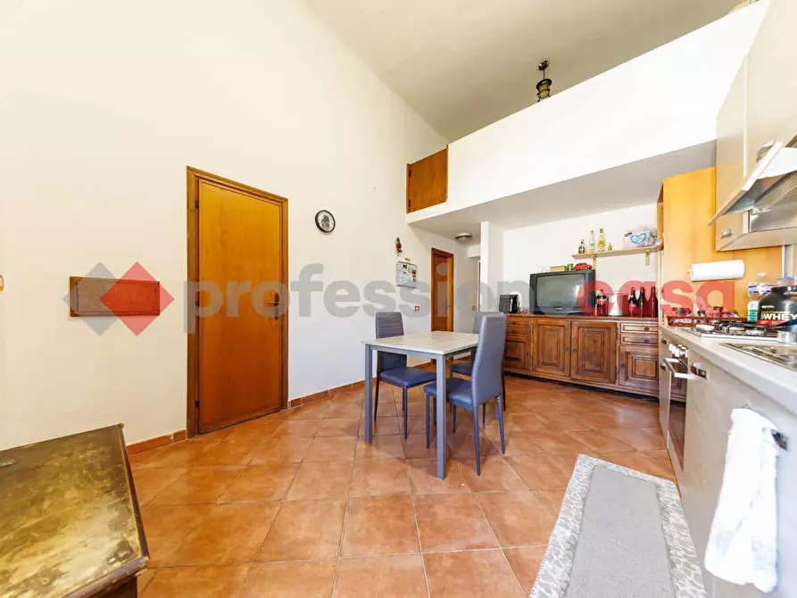 Immagine 17 di Appartamento in vendita  in Via dei Bagni a Livorno