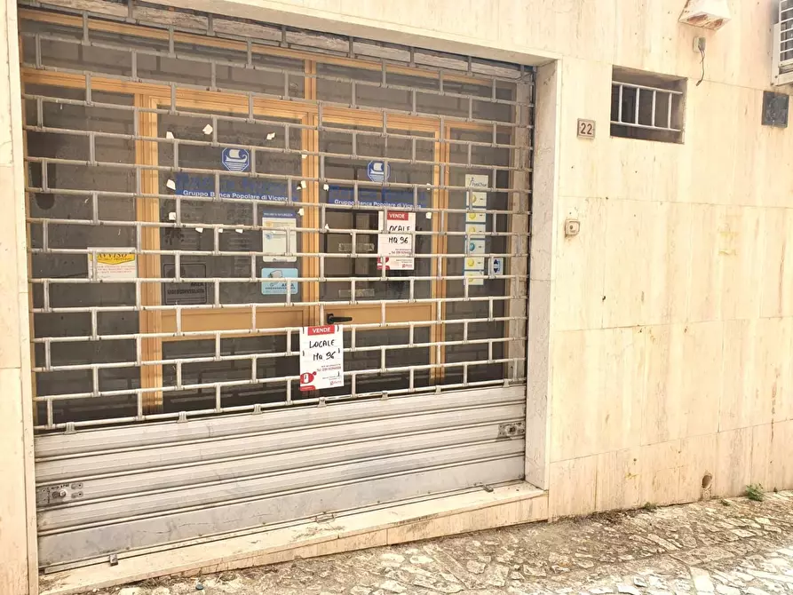 Immagine 6 di Negozio in vendita  in Via Roma, 22 a Contessa Entellina