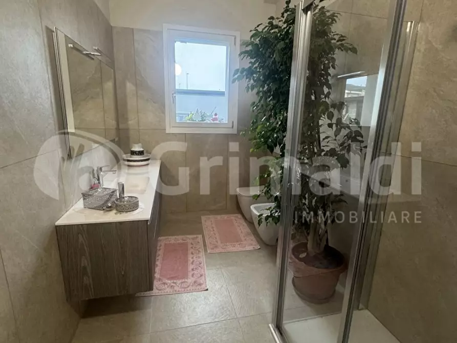 Immagine 6 di Villa in vendita  in Via de Gasperi, Snc a Castiraga Vidardo