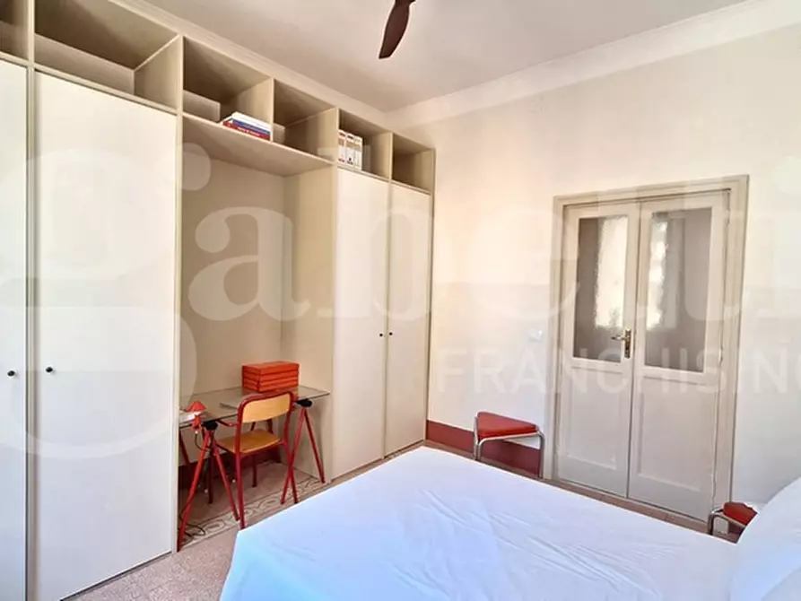 Immagine 11 di Appartamento in vendita  in Via Giacinto Albino, 20 a Napoli