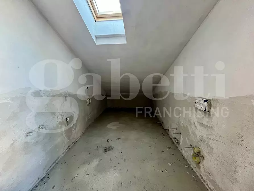 Immagine 21 di Terratetto in vendita  in Via Contrada a Vado Ligure