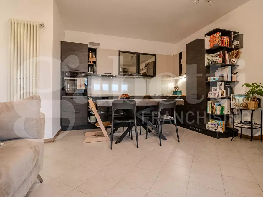 Immagine 5 di Appartamento in vendita  in Via della Costituzione, 17 a Casalecchio Di Reno