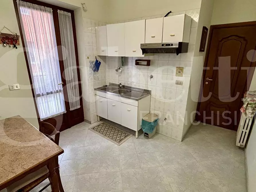 Immagine 6 di Villa in vendita  in Via Bellini a Orbassano