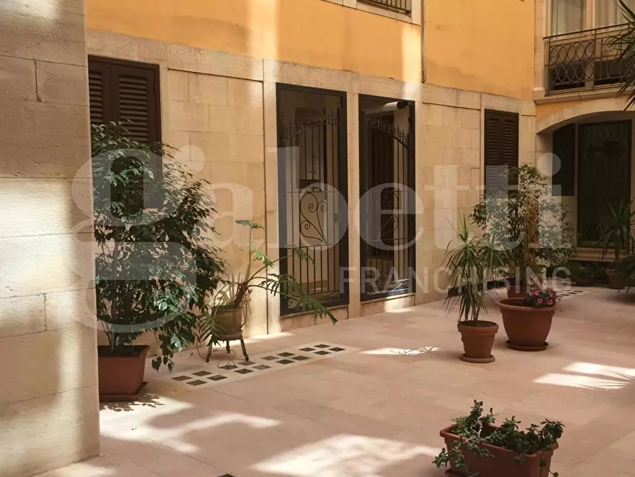 Immagine 3 di Appartamento in affitto  in Via Frisari a Bisceglie