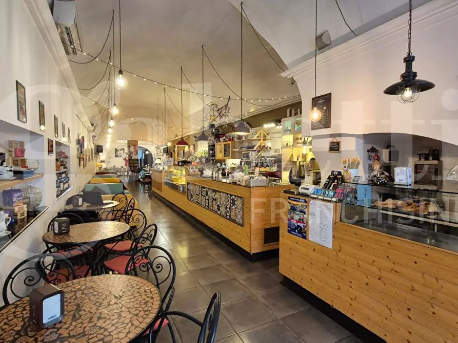 Immagine 6 di Bar / Ristorante in vendita  in Corso Vittorio Emanuele, 321 a Torre Annunziata