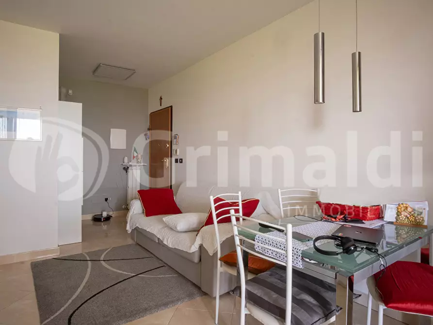 Immagine 5 di Appartamento in vendita  in Via Roberto Ago, 50D a Roma