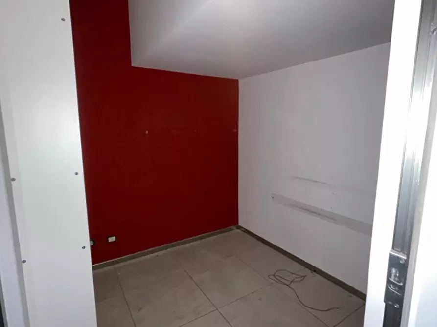 Immagine 28 di Ufficio in vendita  in Via Vann'AntÃ², 8 a Palermo