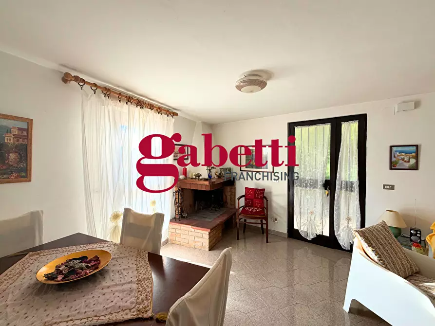 Immagine 15 di Appartamento in vendita  in Via Serra di Sotto a Pennabilli