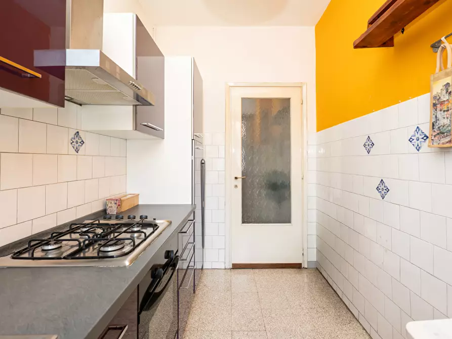 Immagine 18 di Appartamento in vendita  in Via Pier Candido Decembrio, 3 a Milano