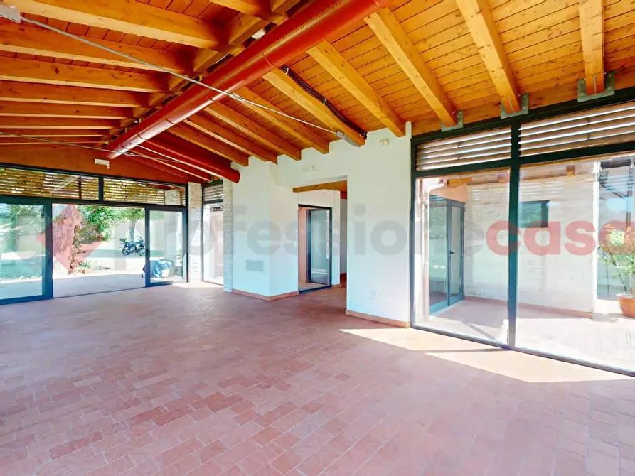 Immagine 13 di Palazzo in vendita  in Via del Ponte Pisano, 217 a Roma