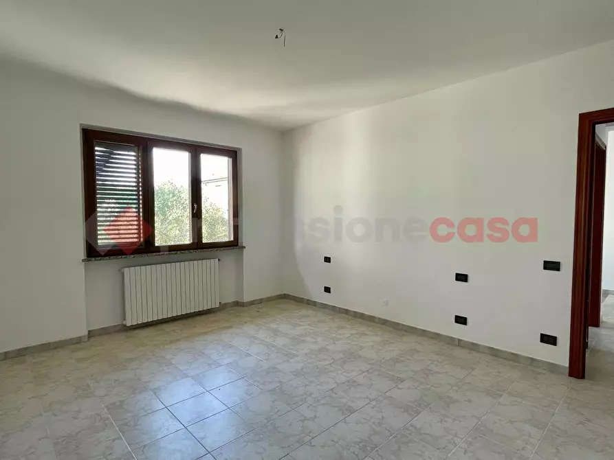 Immagine 26 di Villa in vendita  in Via del bozzo, 61 a Lucca