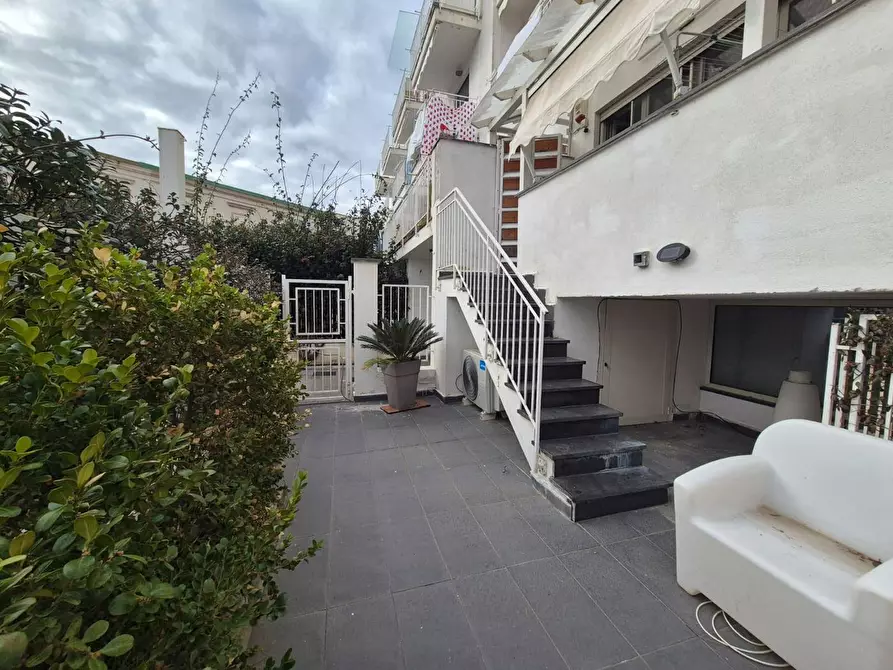 Immagine 9 di Multiproprietà in vendita  in Via Gambardella, 39/c a Torre Annunziata