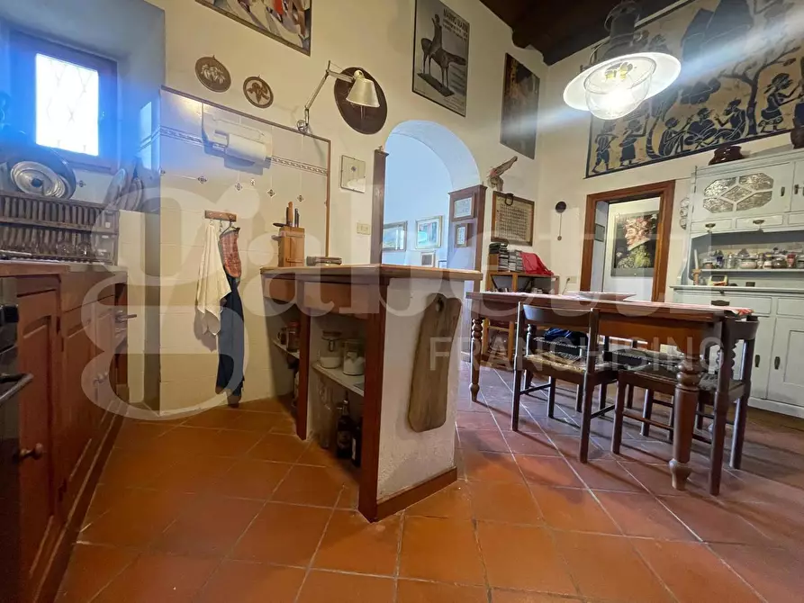 Immagine 11 di Appartamento in vendita  in Via Salita degli Albito, 36 a Gaeta
