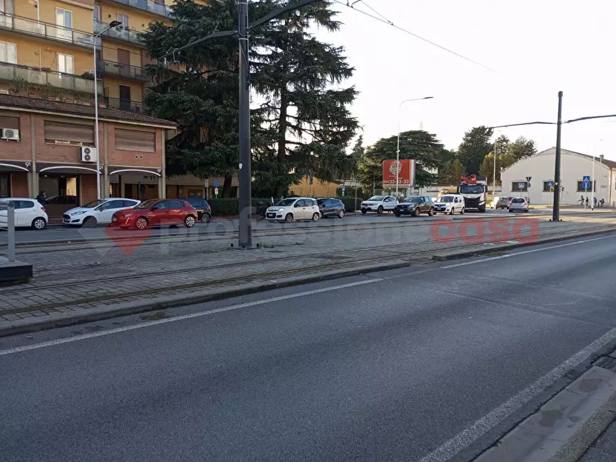 Immagine 10 di Negozio in vendita  in Via DI NOVOLI, 12R a Firenze