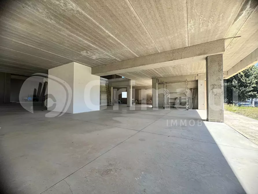 Immagine 13 di Capannone industriale in vendita  in Via sandro penna a Perugia