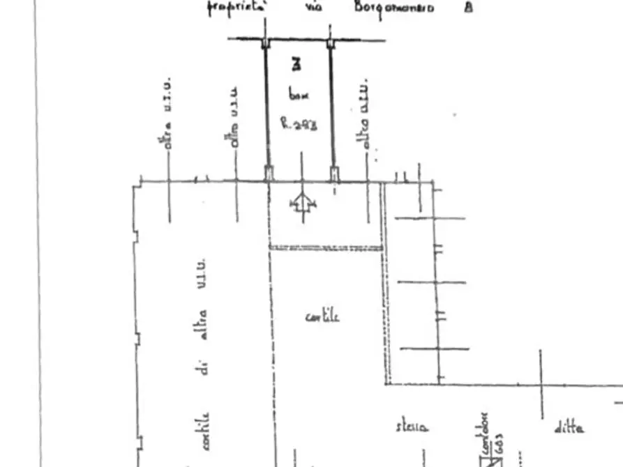 Immagine 1 di Box auto in vendita  in Via PIEDICAVALLO, 35 a Torino