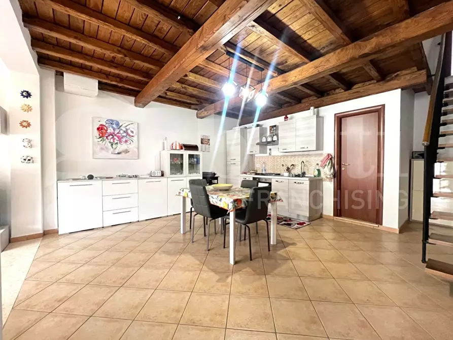 Immagine 4 di Villetta a schiera in vendita  in Via foglia, 3e a Ardea